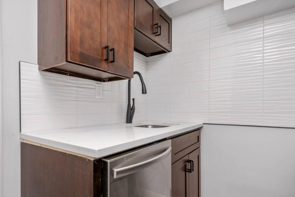 Centerstreet-Cozy 2Bedroomsuite Calgary Luaran gambar