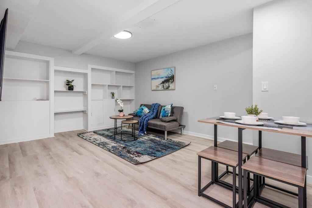 Centerstreet-Cozy 2Bedroomsuite Calgary Luaran gambar